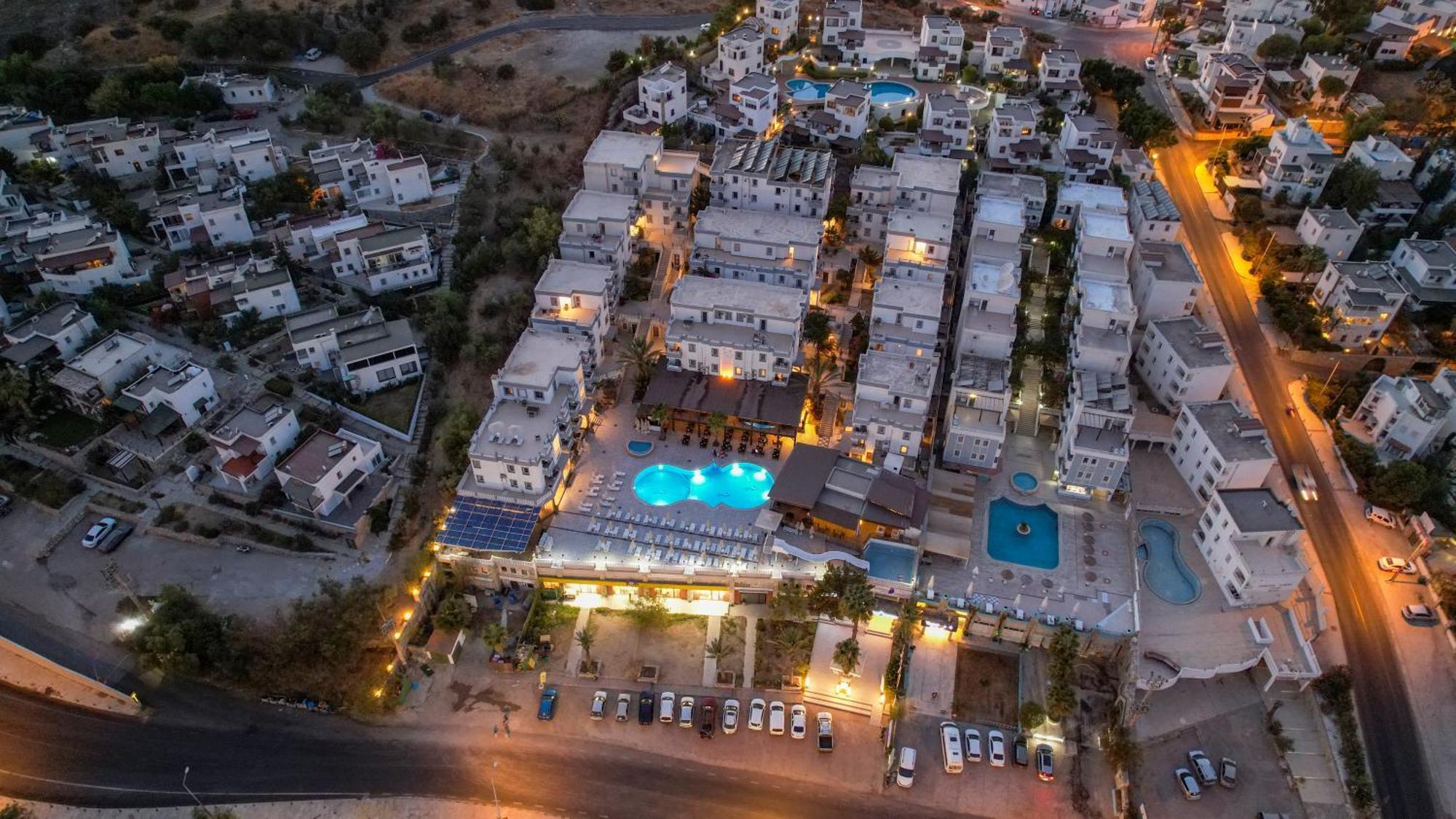 Smart Holiday Hotel Bodrum Bitez Esterno foto
