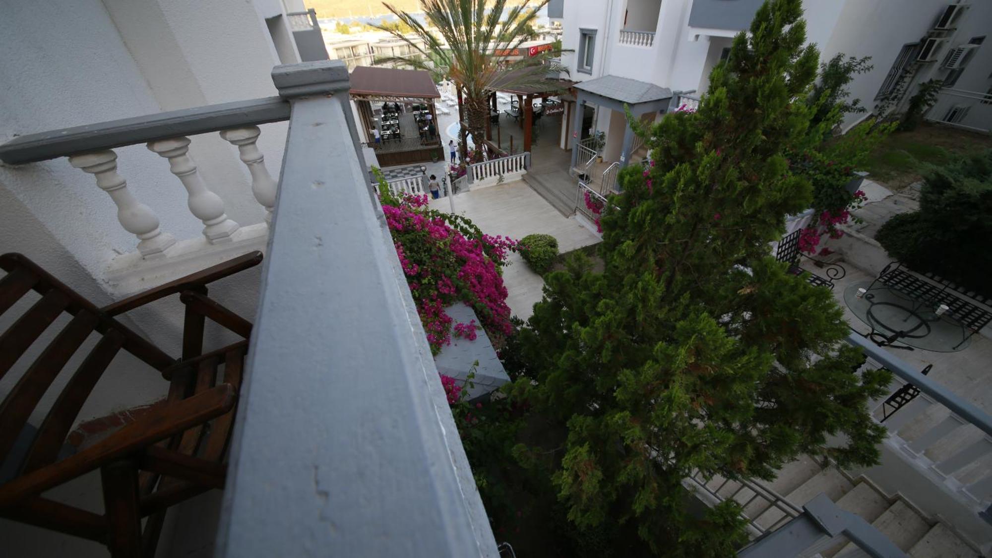 Smart Holiday Hotel Bodrum Bitez Esterno foto